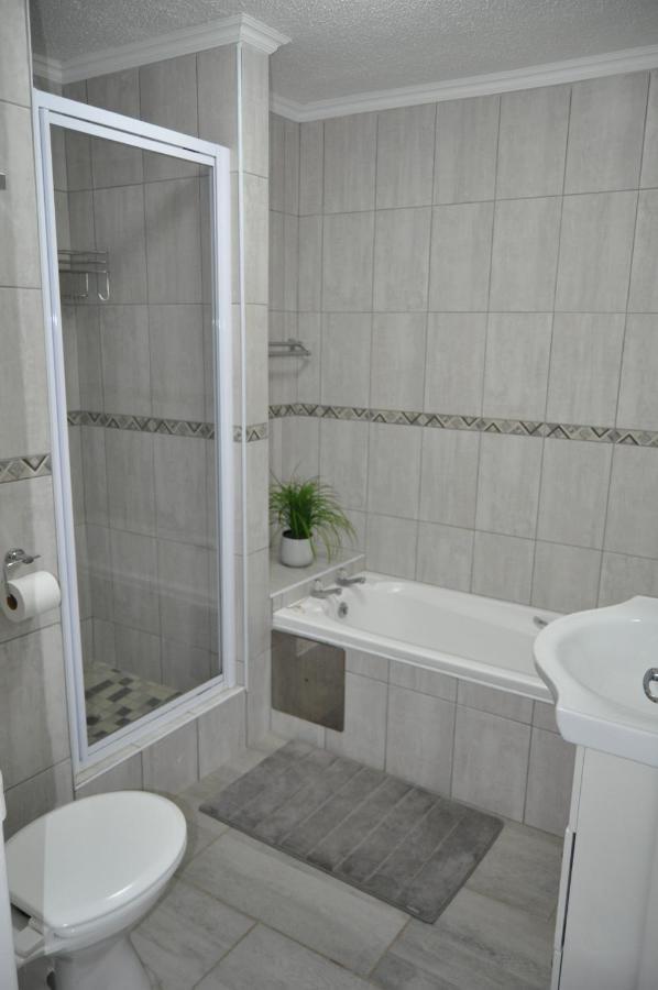 68 Laguna La Crete Apartment Uvongo Beach Exterior foto
